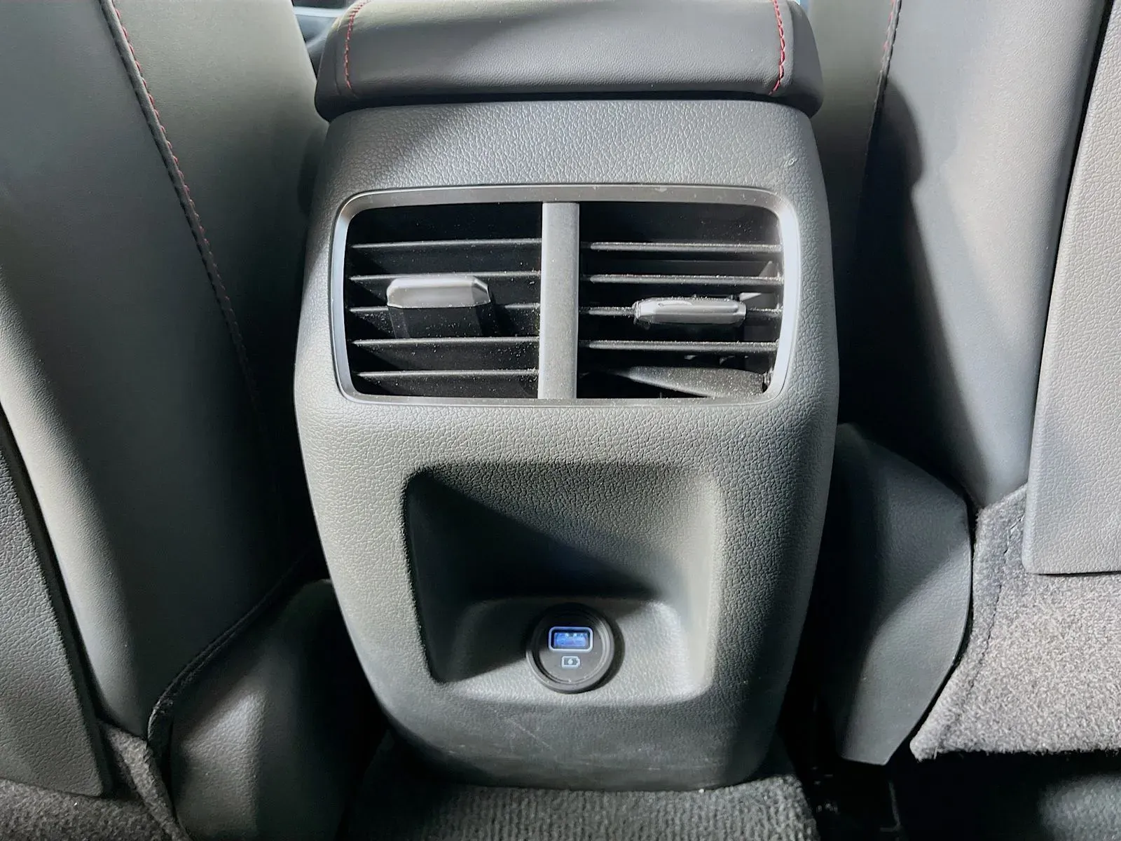 Hyundai Sonata photo 36