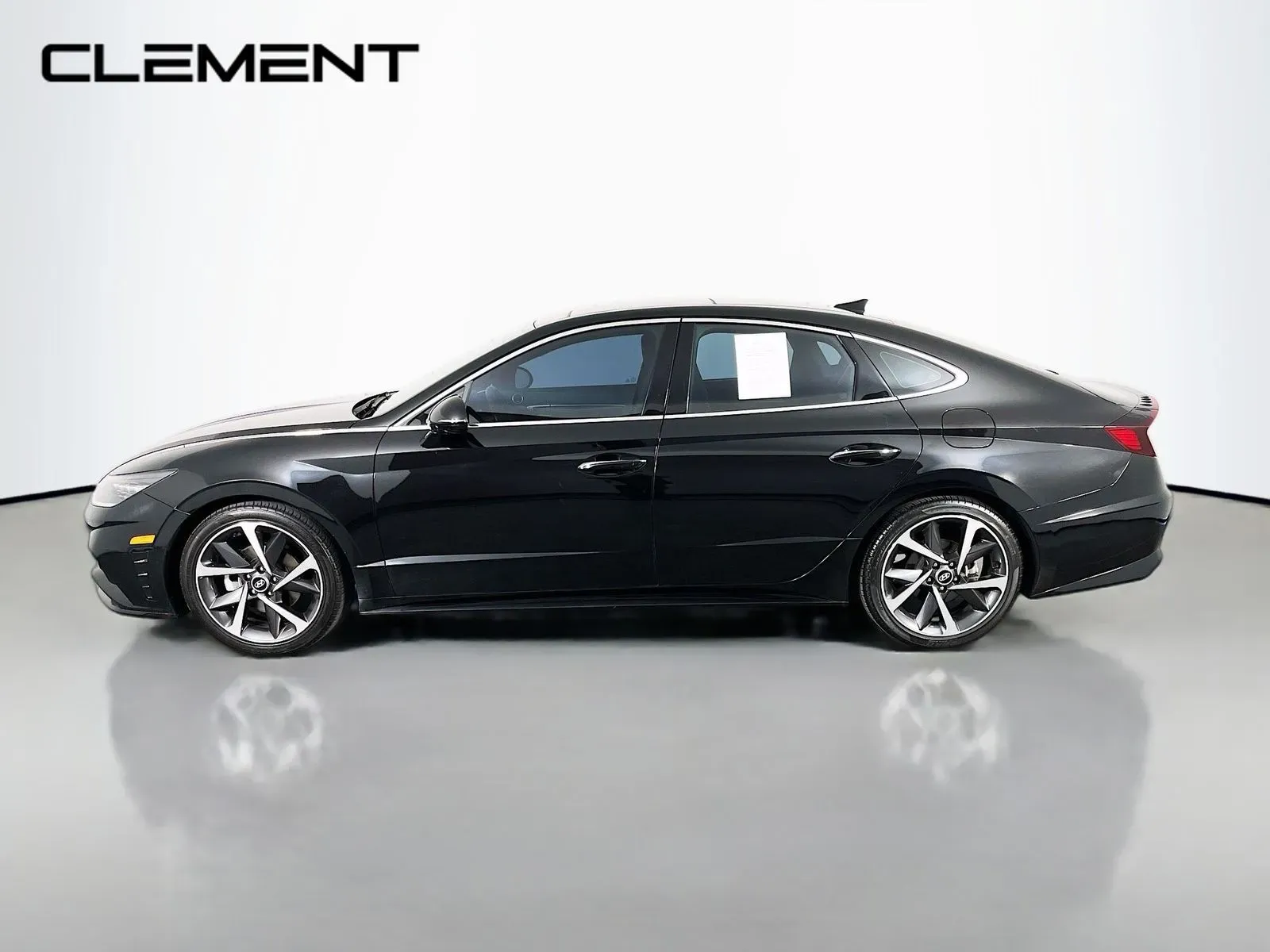 Hyundai Sonata photo 5