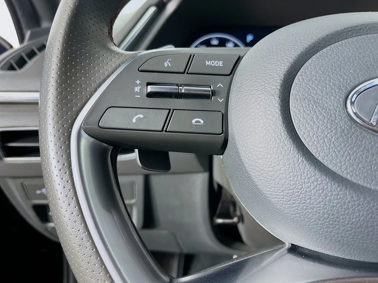 Hyundai Sonata photo 15