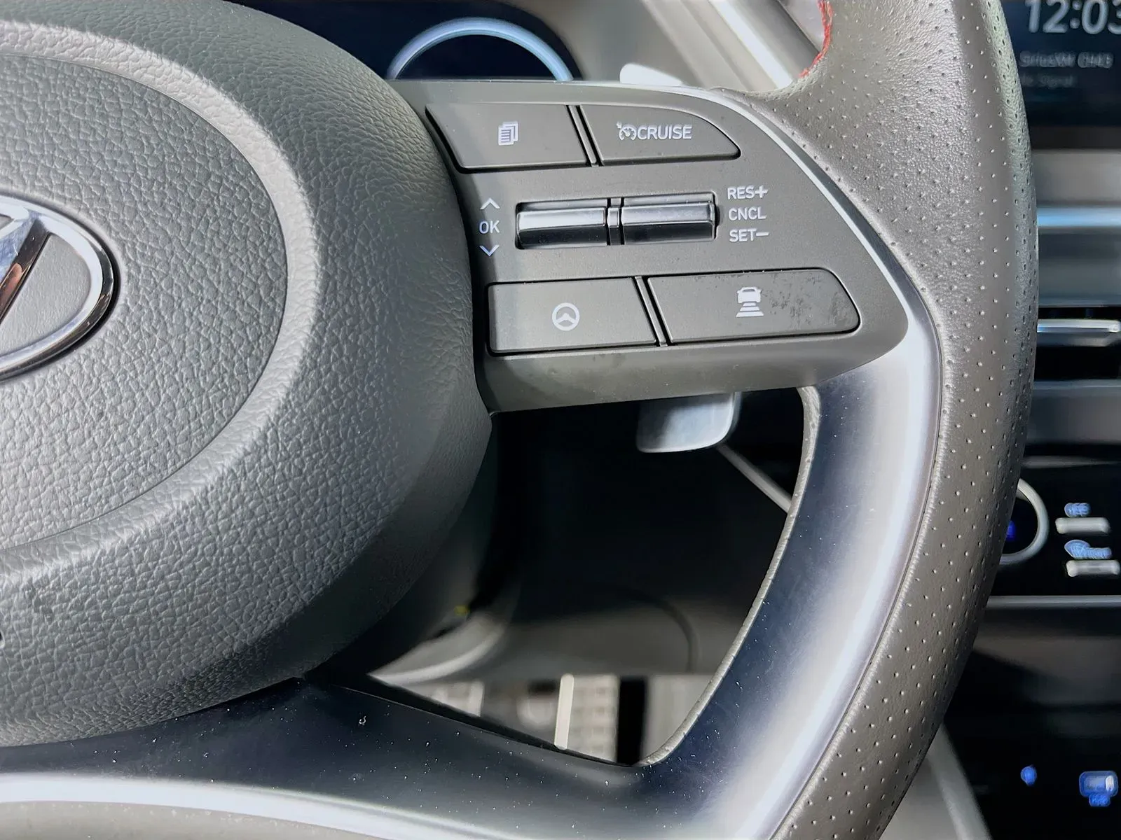Hyundai Sonata photo 17