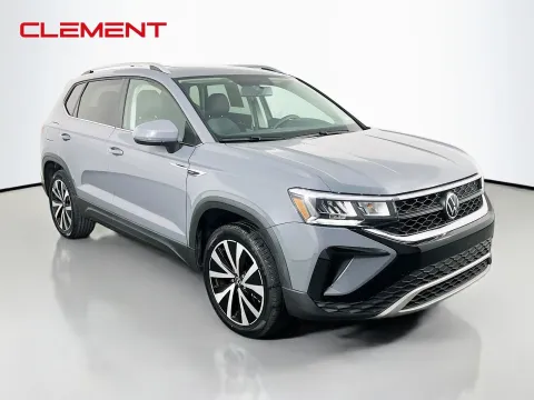 More photos of 2022 Volkswagen Taos 1.5T SE at Clement Pre-Owned, MO