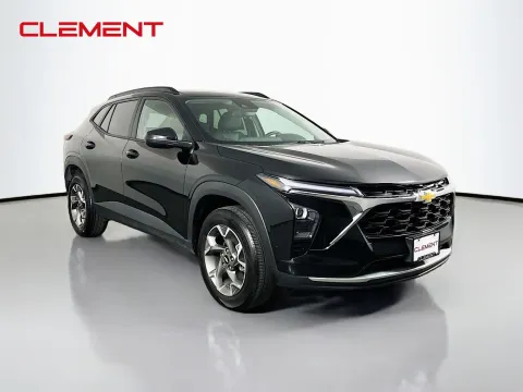 More photos of 2025 Chevrolet Trax LT at Clement Pre-Owned, MO