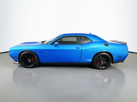 More photos of 2023 Dodge Challenger R/T at Clement Pre-Owned, MO