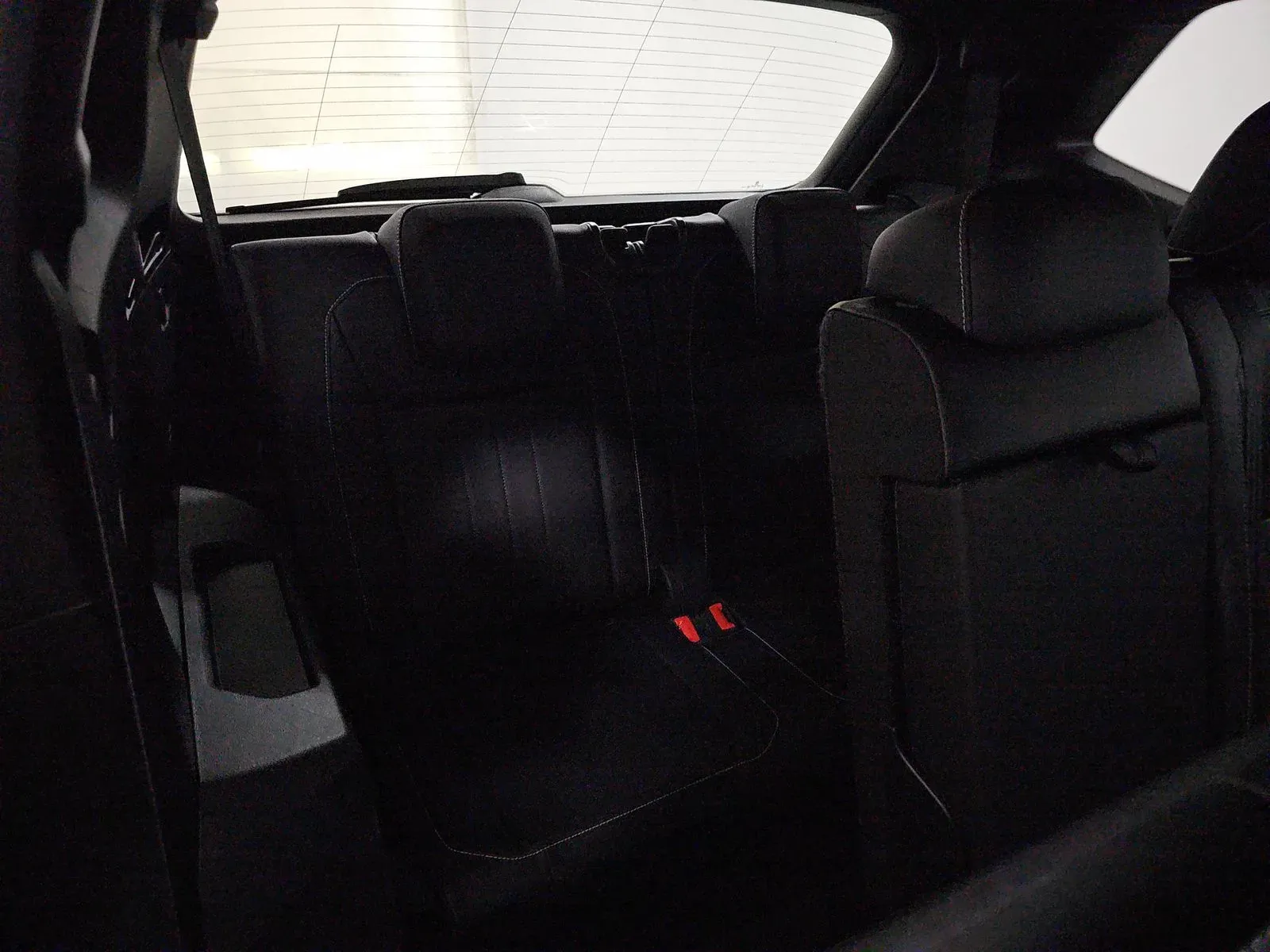 2022 Volkswagen Tiguan SE R-LINE BLACK - Photo 6