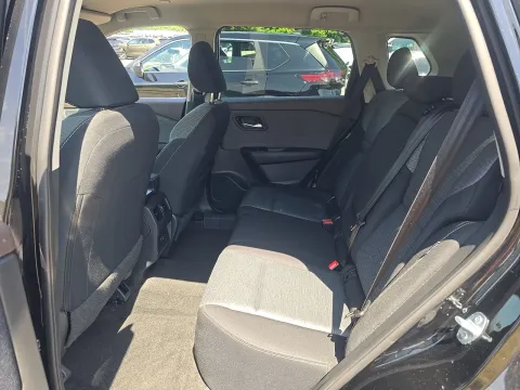 More photos of 2023 Nissan Rogue SV at Clement Pre-Owned, MO
