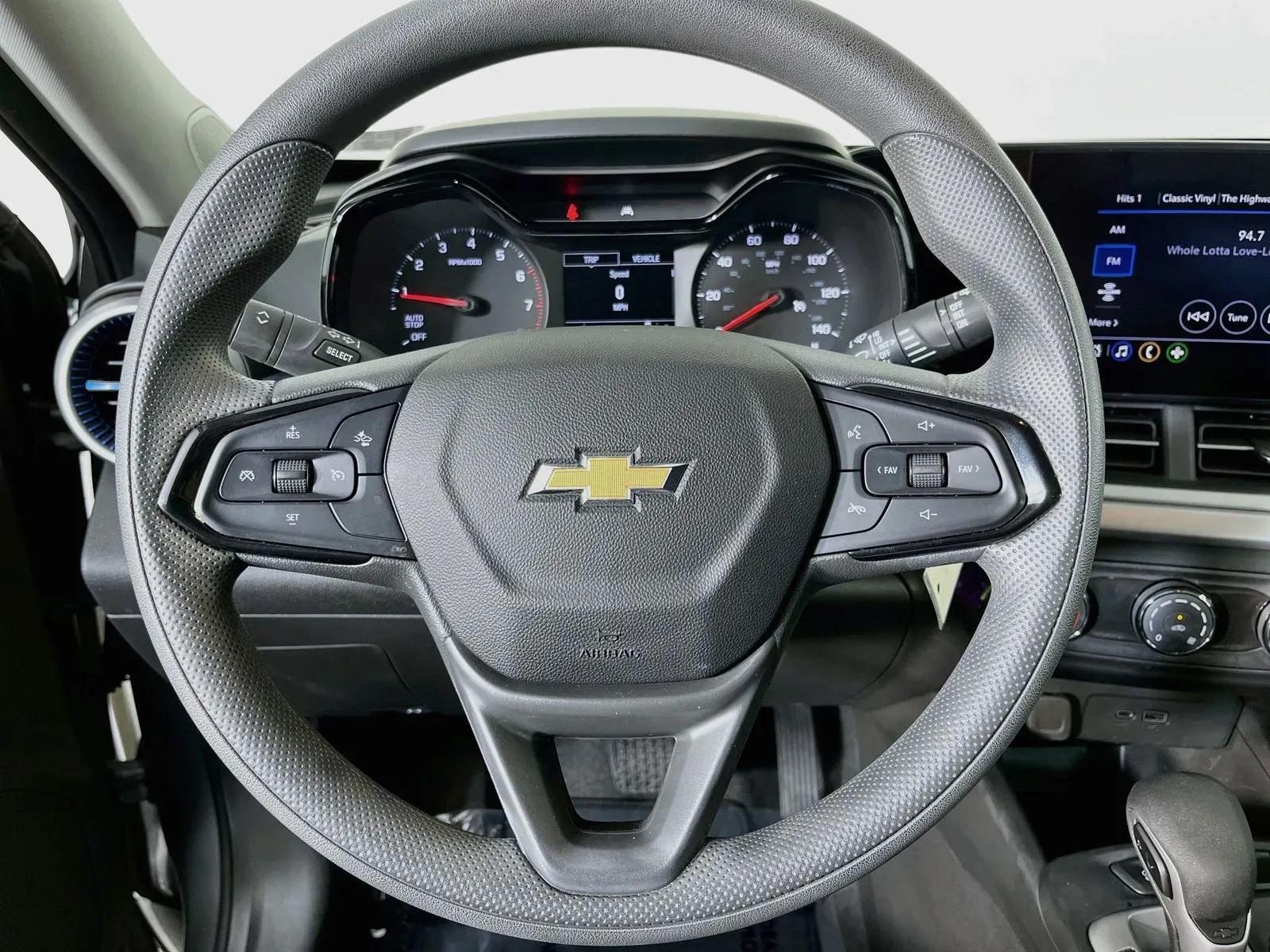 Chevrolet Trax photo 14