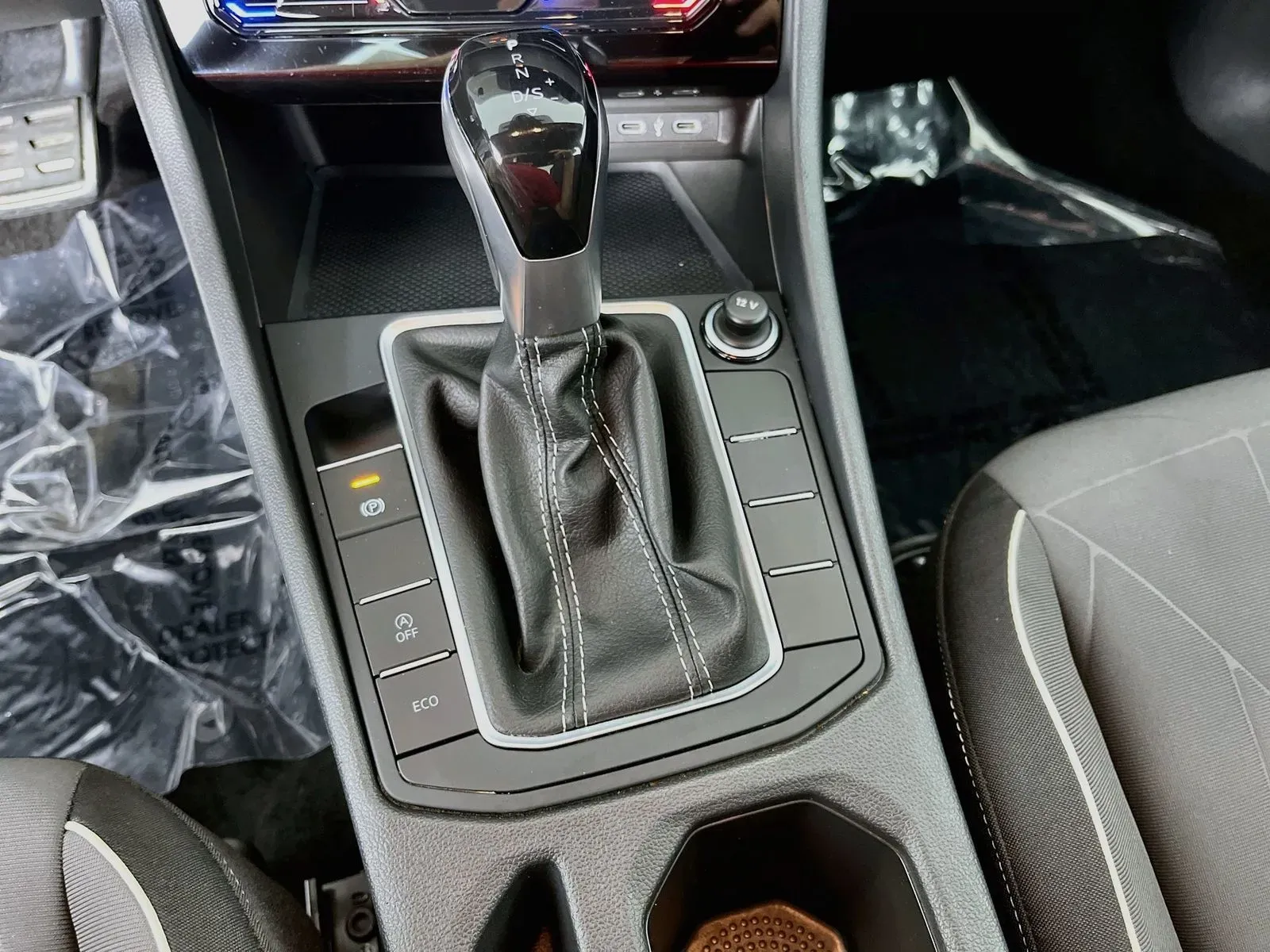 Volkswagen Jetta photo 23