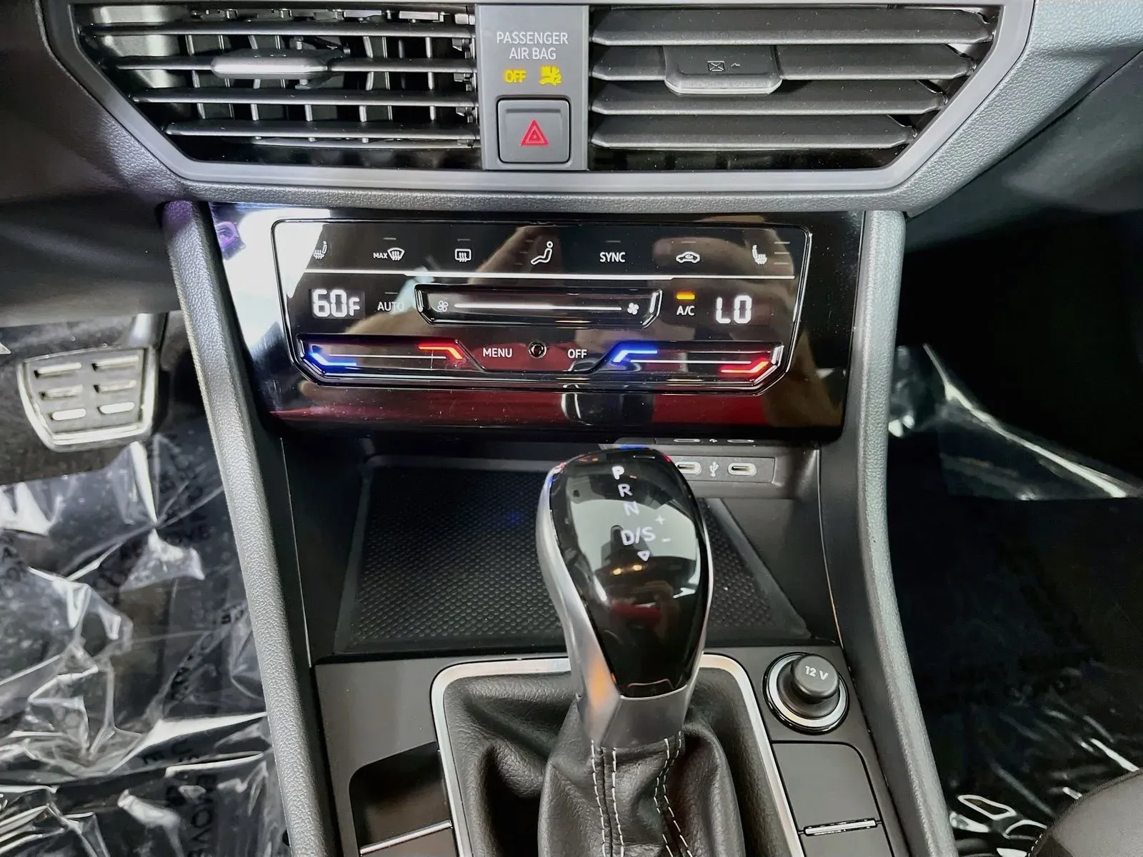 Volkswagen Jetta photo 22