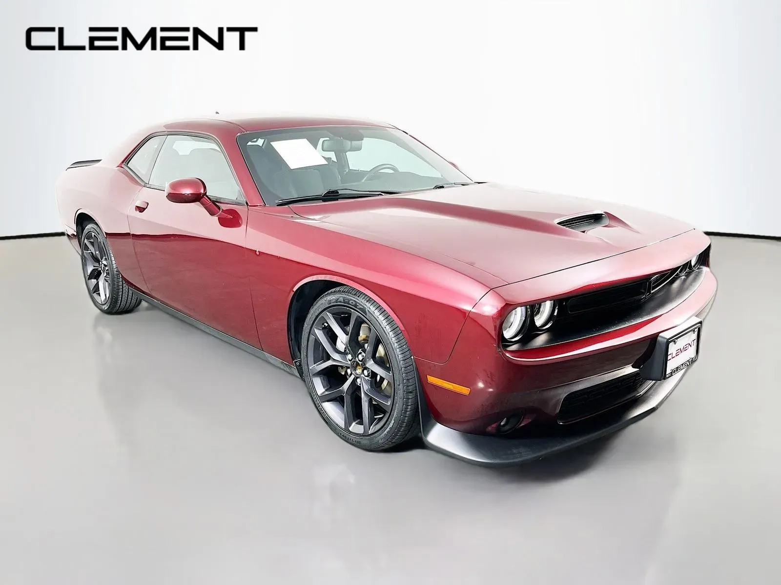 Dodge Challenger photo 4