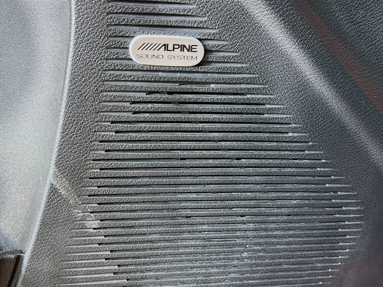 Dodge Challenger photo 25