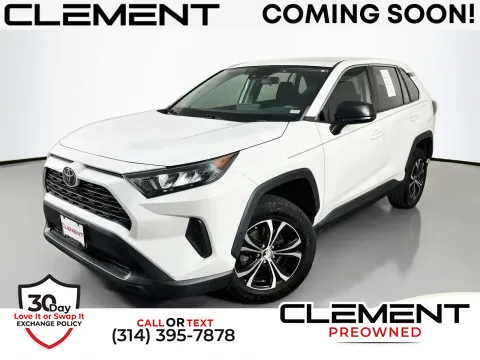 White 2022 Toyota RAV4 LE for sale in Florissant, MO