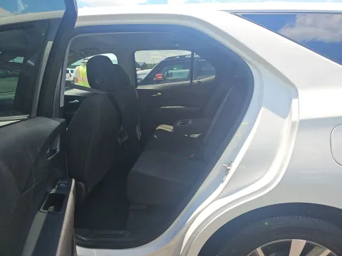 More photos of 2022 Chevrolet Equinox LT at Clement Pre-Owned, MO