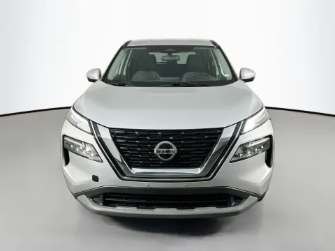 Photos of 2021 Nissan Rogue SV for sale in Florissant, MO at Clement Pre-Owned