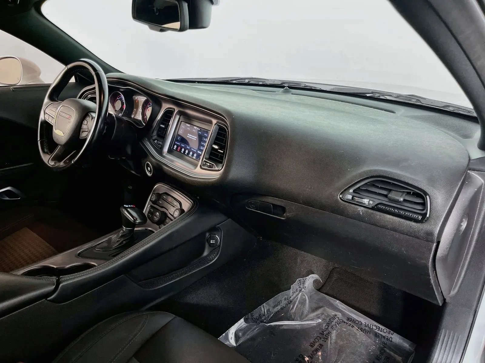 Dodge Challenger photo 28