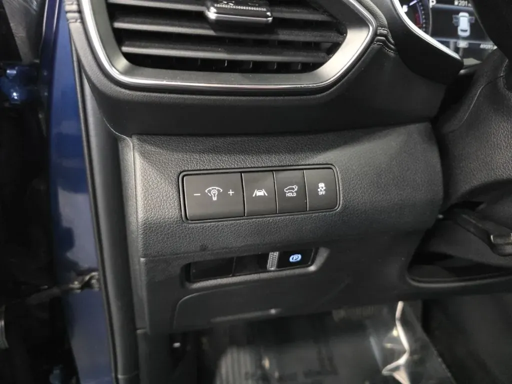 Hyundai Santa Fe photo 12