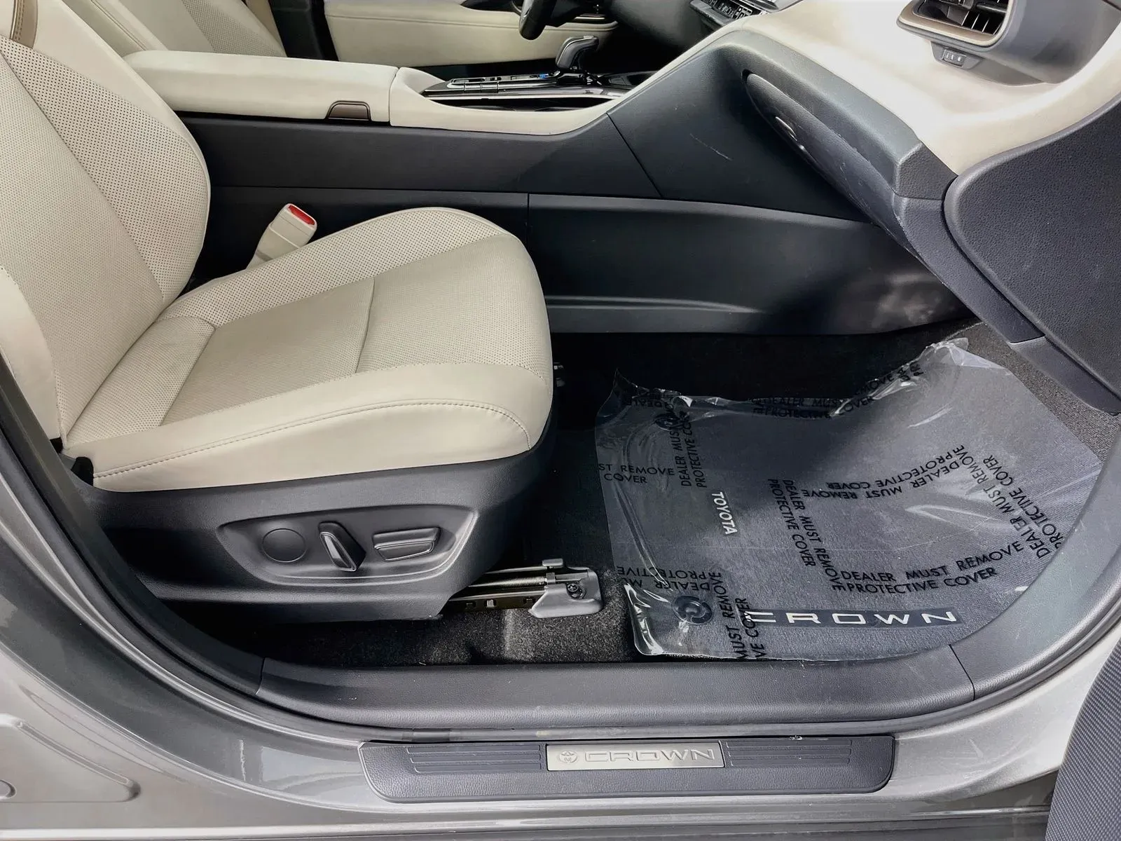 Toyota Crown photo 33