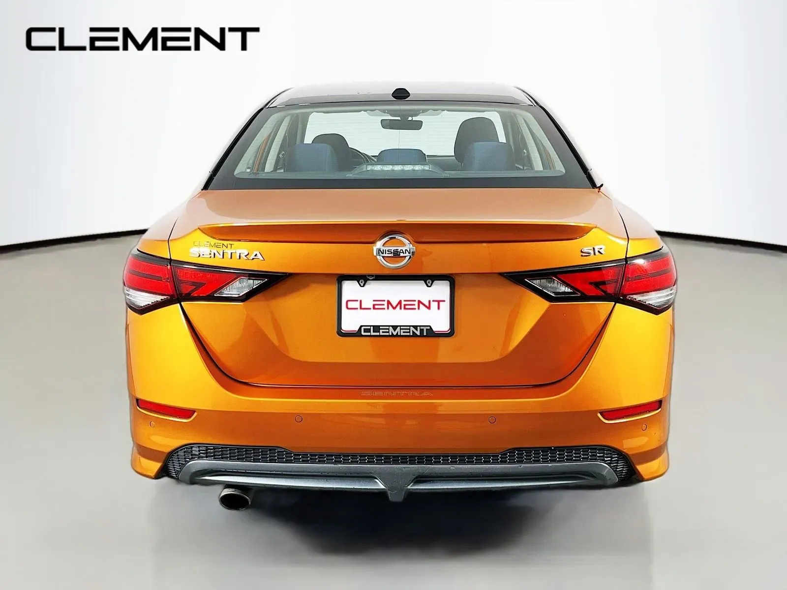 Nissan Sentra photo 8