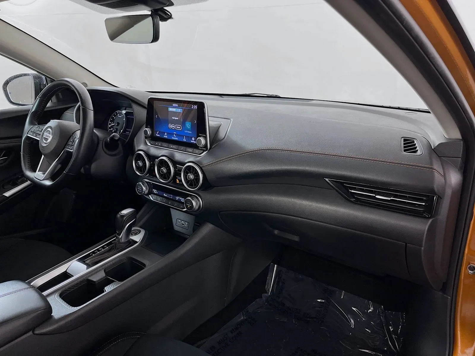 Nissan Sentra photo 32