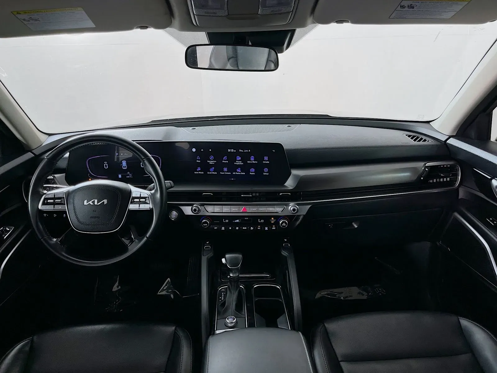 2024 Kia Telluride S - Photo 12