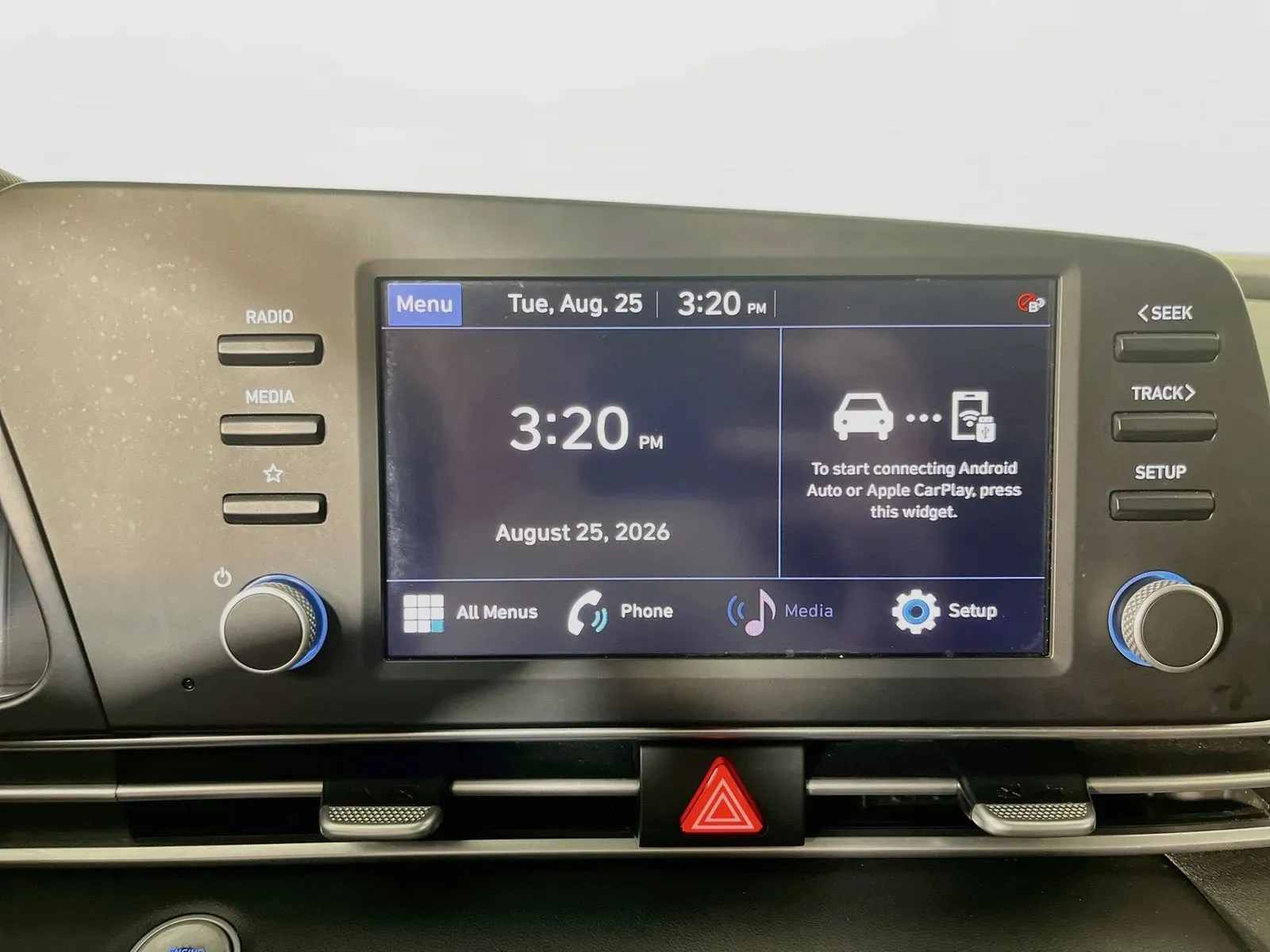 Hyundai Elantra photo 19