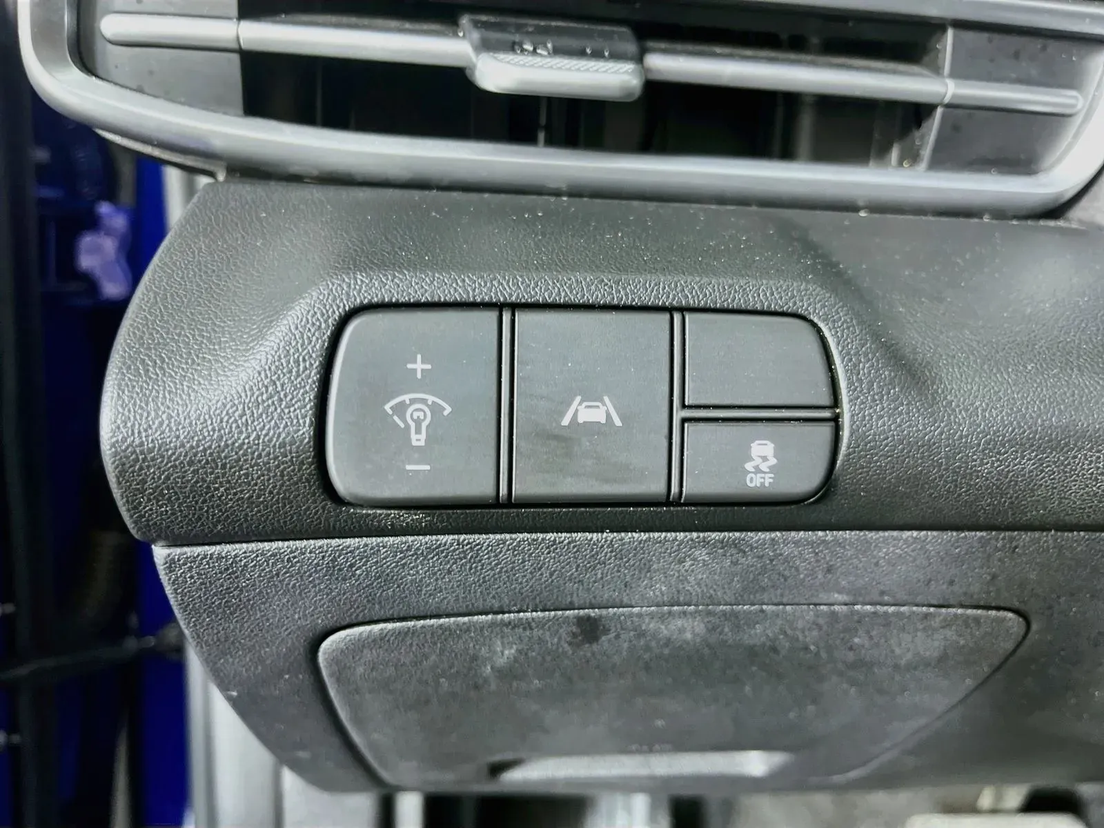Hyundai Elantra photo 13