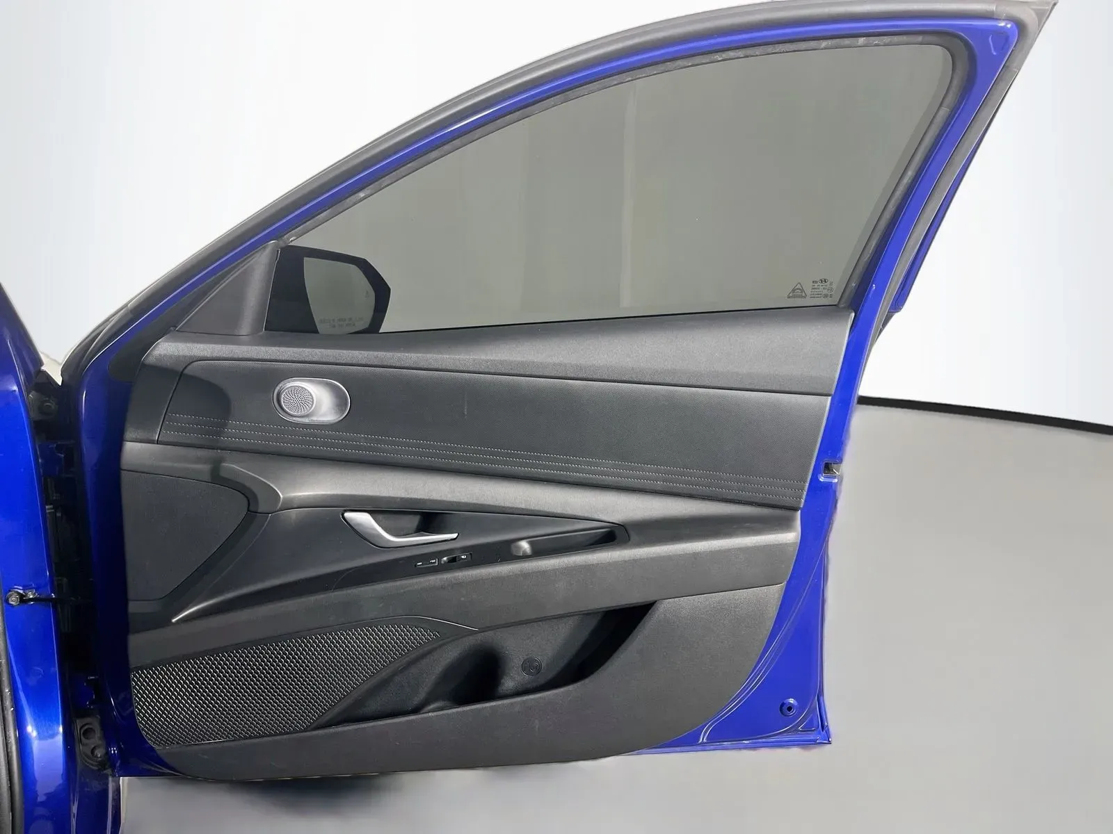 Hyundai Elantra photo 34