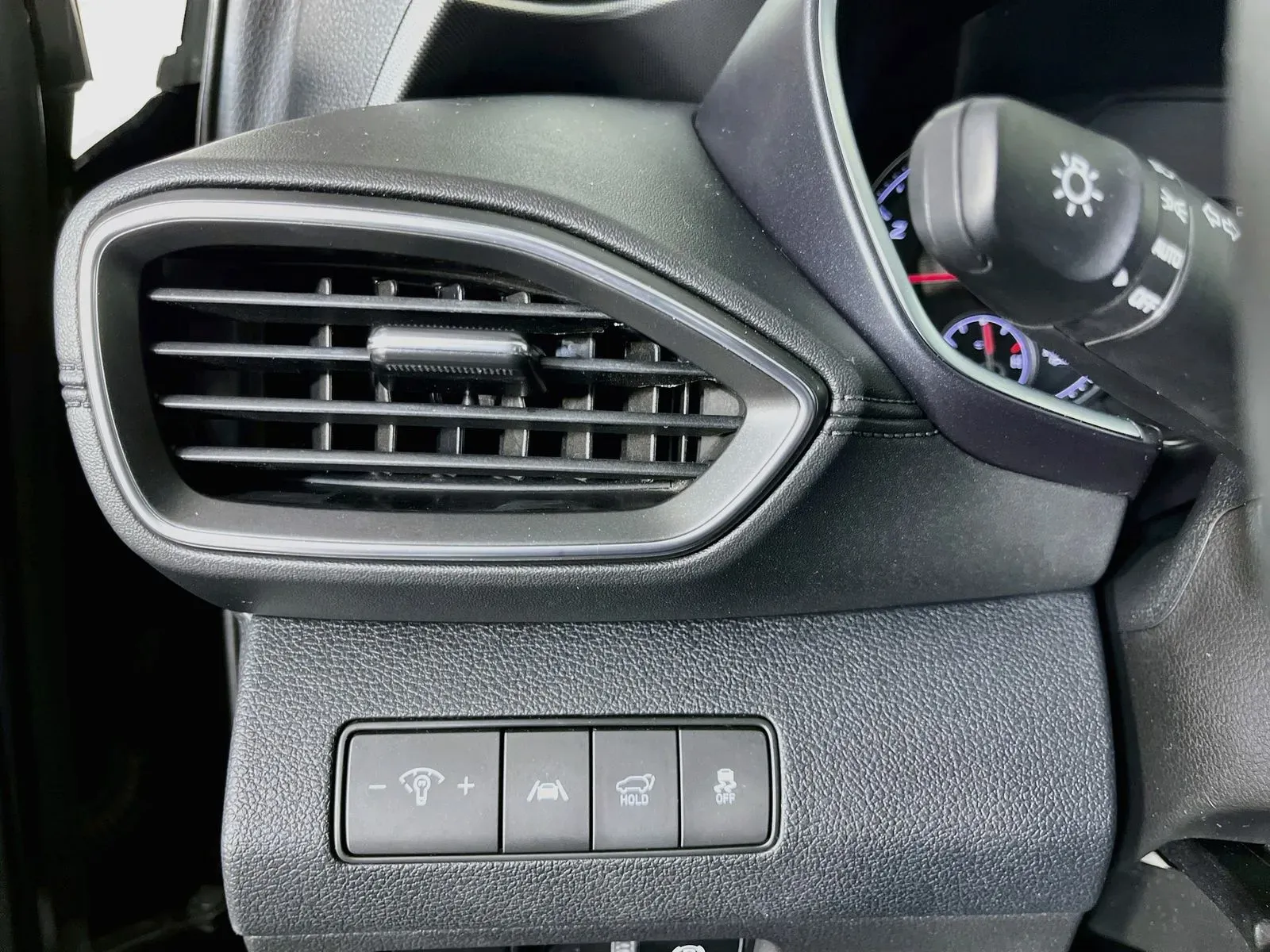 Hyundai Santa Fe photo 13
