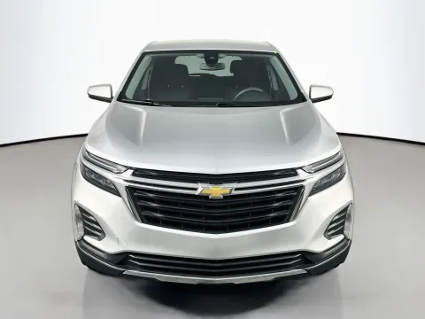 Photos of 2022 Chevrolet Equinox LT for sale in Florissant, MO at Clement Pre-Owned