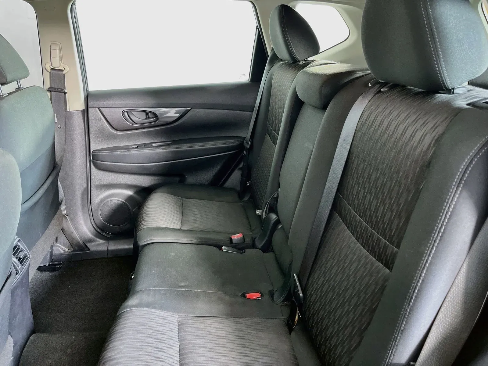 Nissan Rogue photo 29
