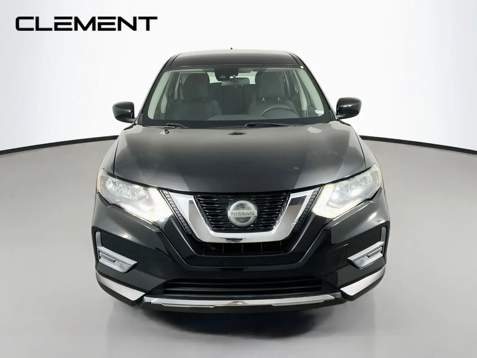 Nissan Rogue photo 3