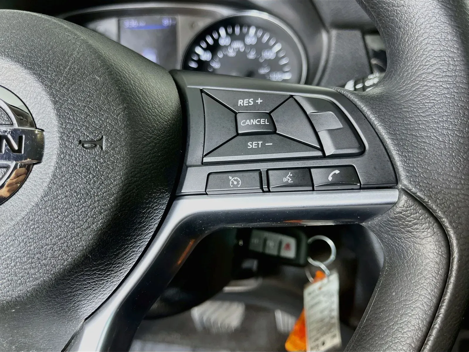Nissan Rogue photo 17