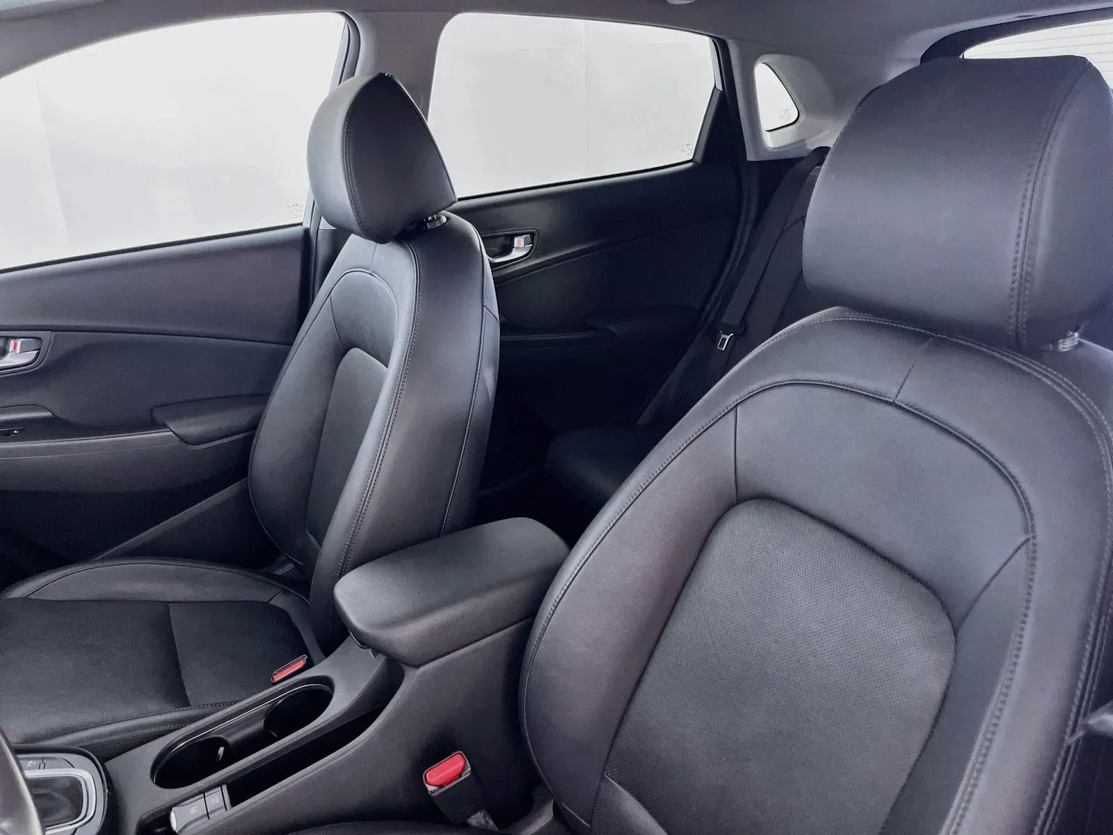 Hyundai Kona photo 29