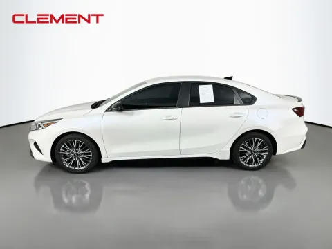 More photos of 2023 Kia Forte GT-Line at Clement Pre-Owned, MO