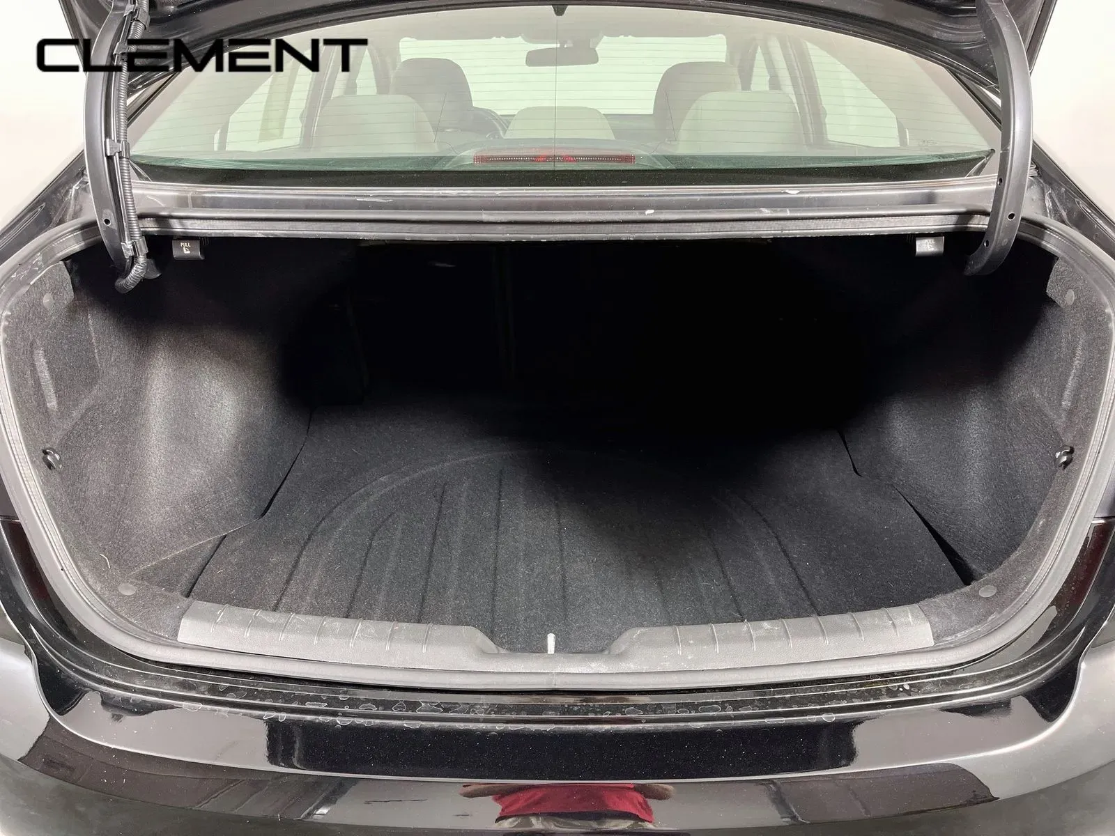 Hyundai Elantra photo 10