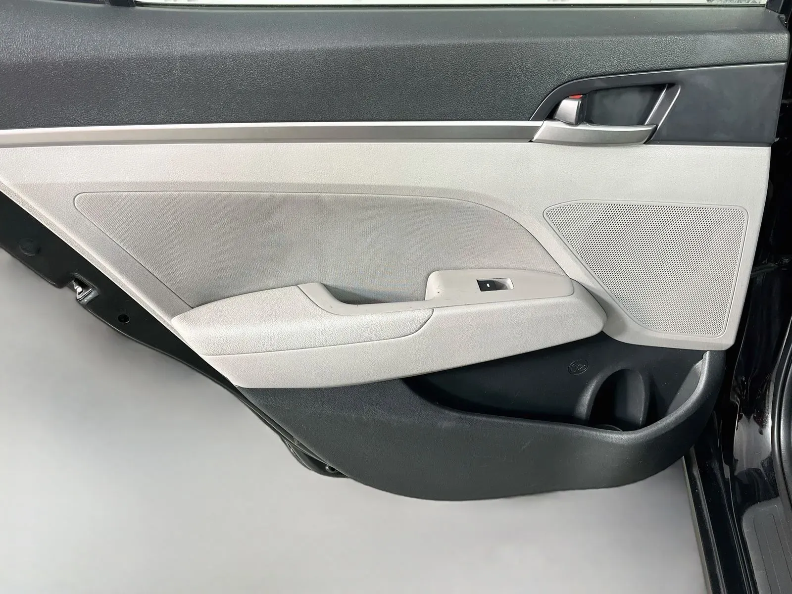 Hyundai Elantra photo 27
