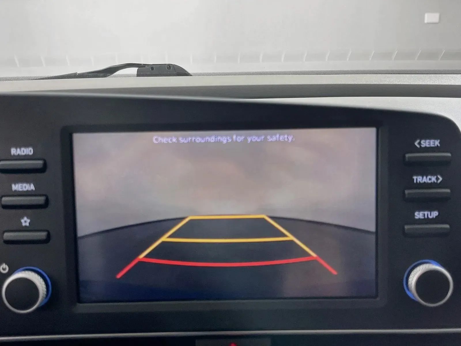 Hyundai Elantra photo 18