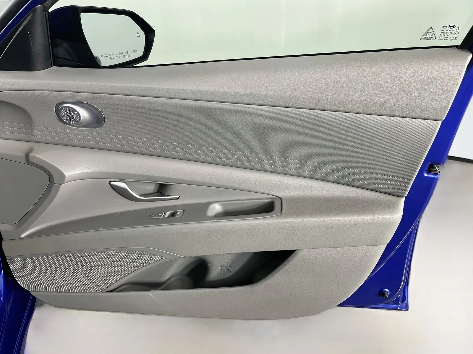 Hyundai Elantra photo 32