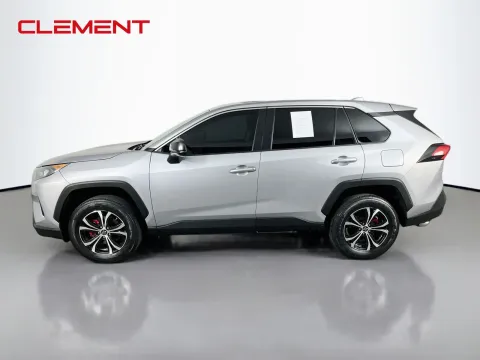 More photos of 2022 Toyota RAV4 LE at Clement Pre-Owned, MO