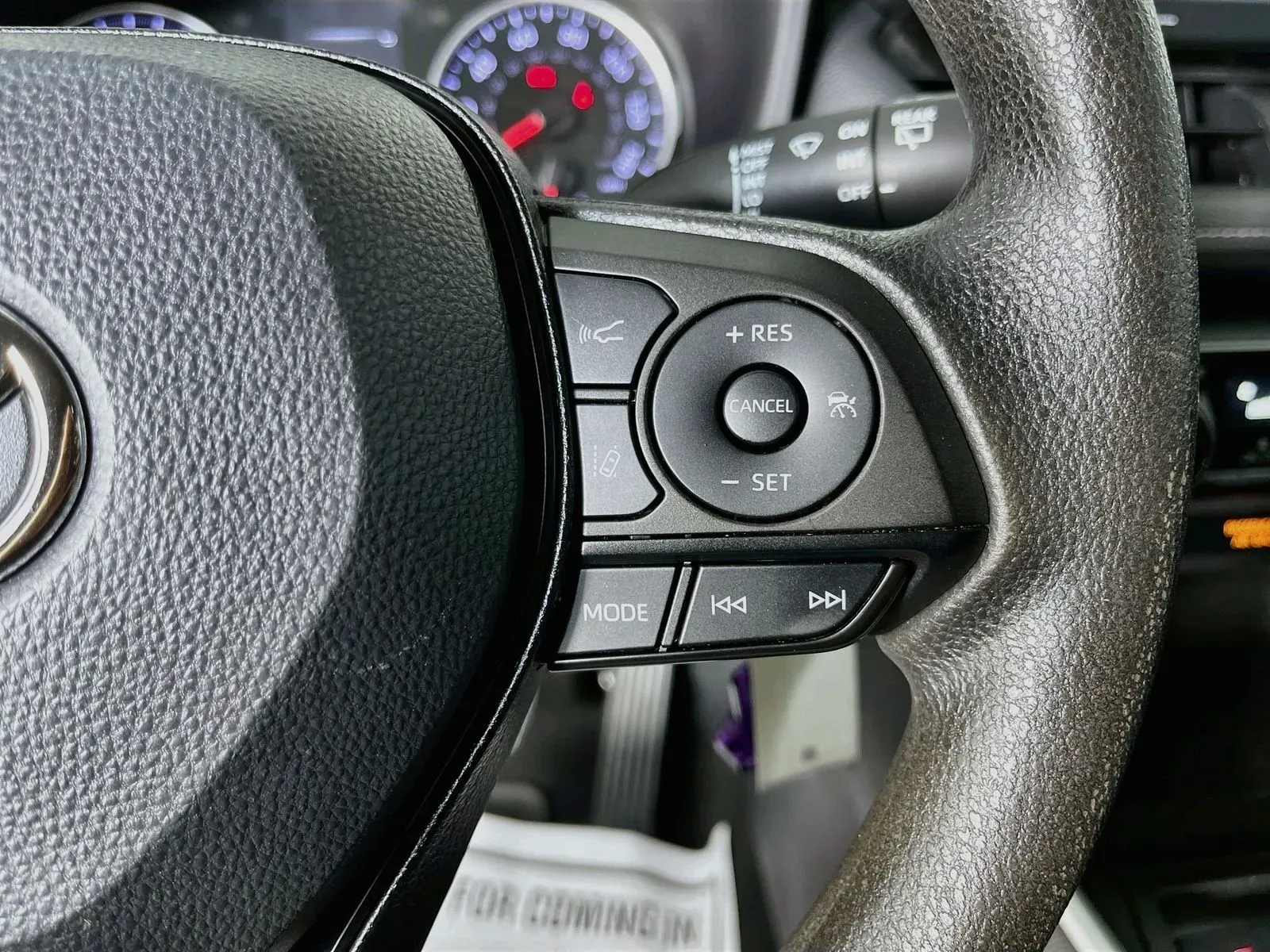 Toyota RAV4 photo 15