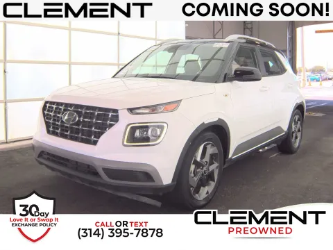 White 2023 Hyundai Venue Limited for sale in Florissant, MO