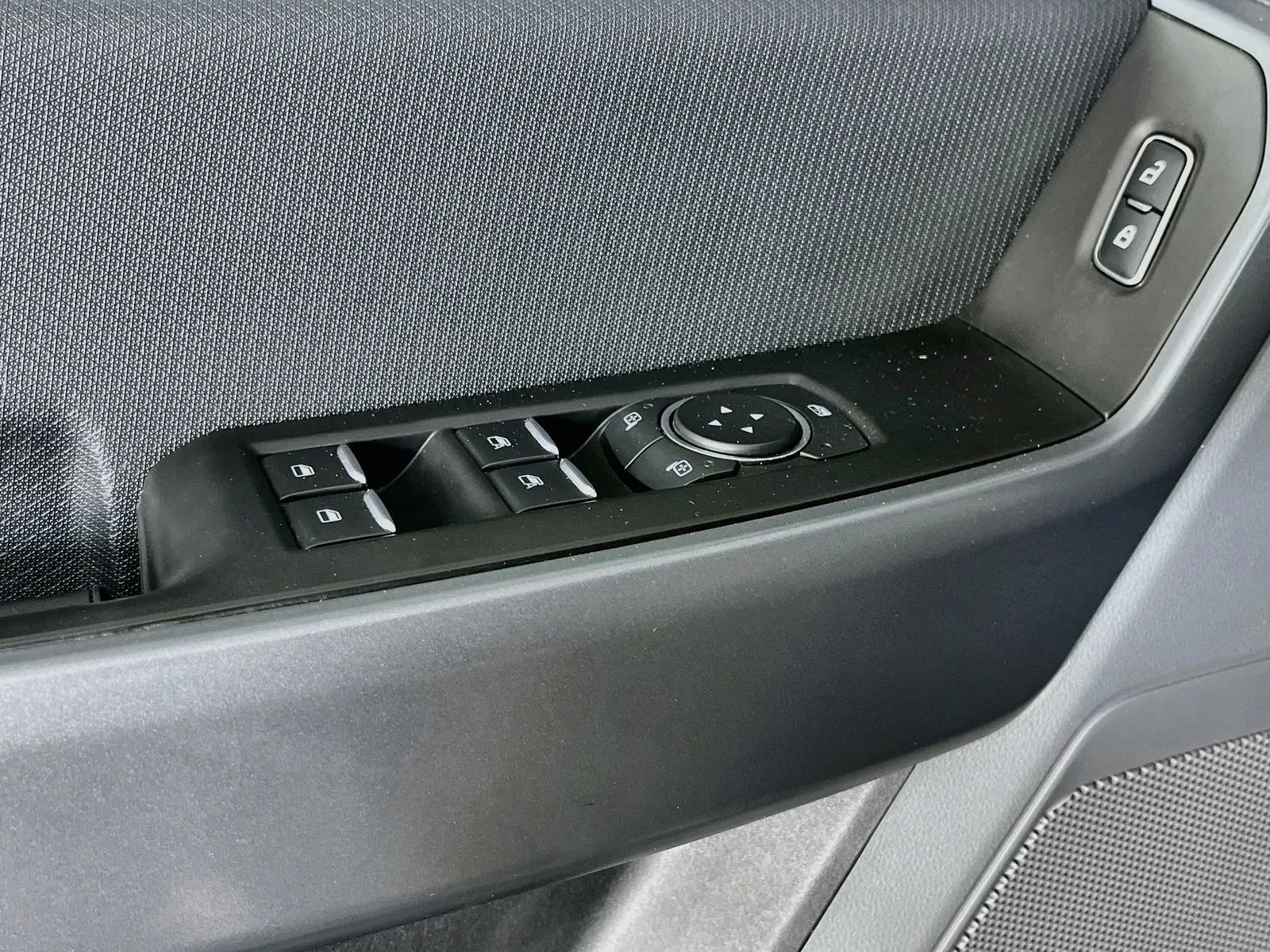 Ford F-150 photo 24