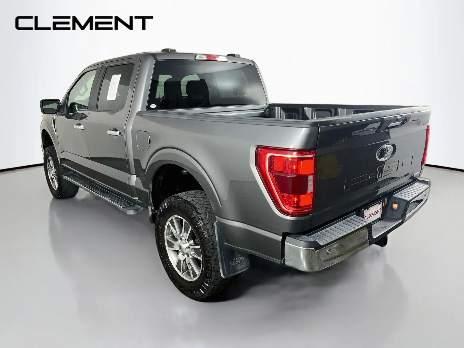 Ford F-150 photo 9