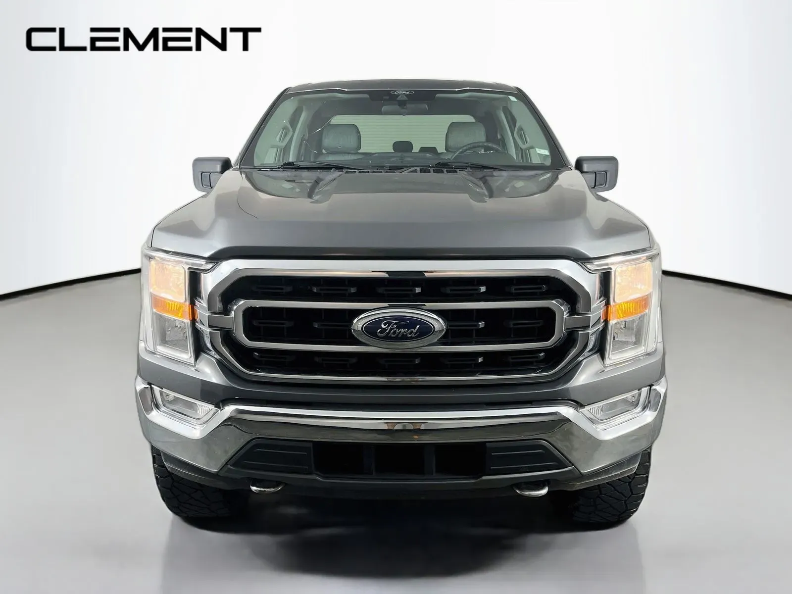 Ford F-150 photo 3