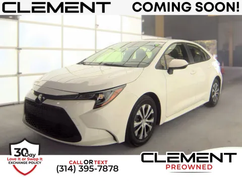 White 2022 Toyota Corolla Hybrid LE for sale in Florissant, MO