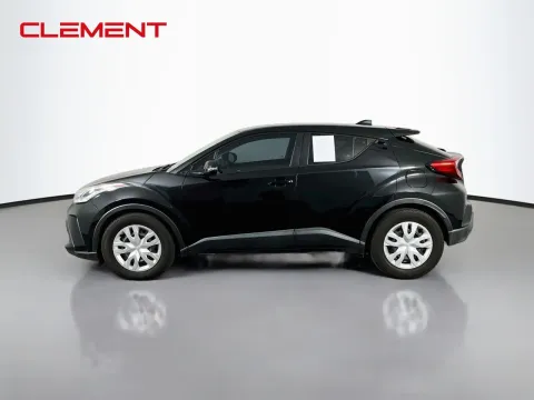 More photos of 2021 Toyota C-HR LE at Clement Pre-Owned, MO