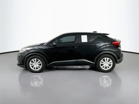 More photos of 2021 Toyota C-HR LE at Clement Pre-Owned, MO