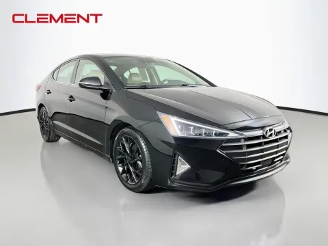 More photos of 2019 Hyundai Elantra Limited at Clement Pre-Owned, MO