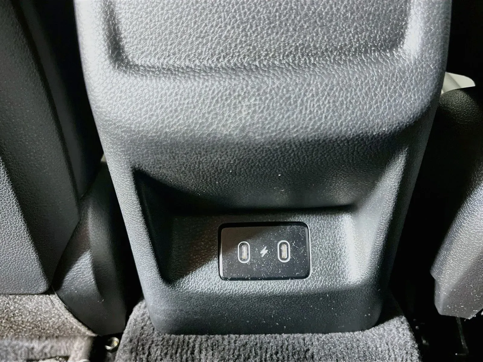 Kia K5 photo 31