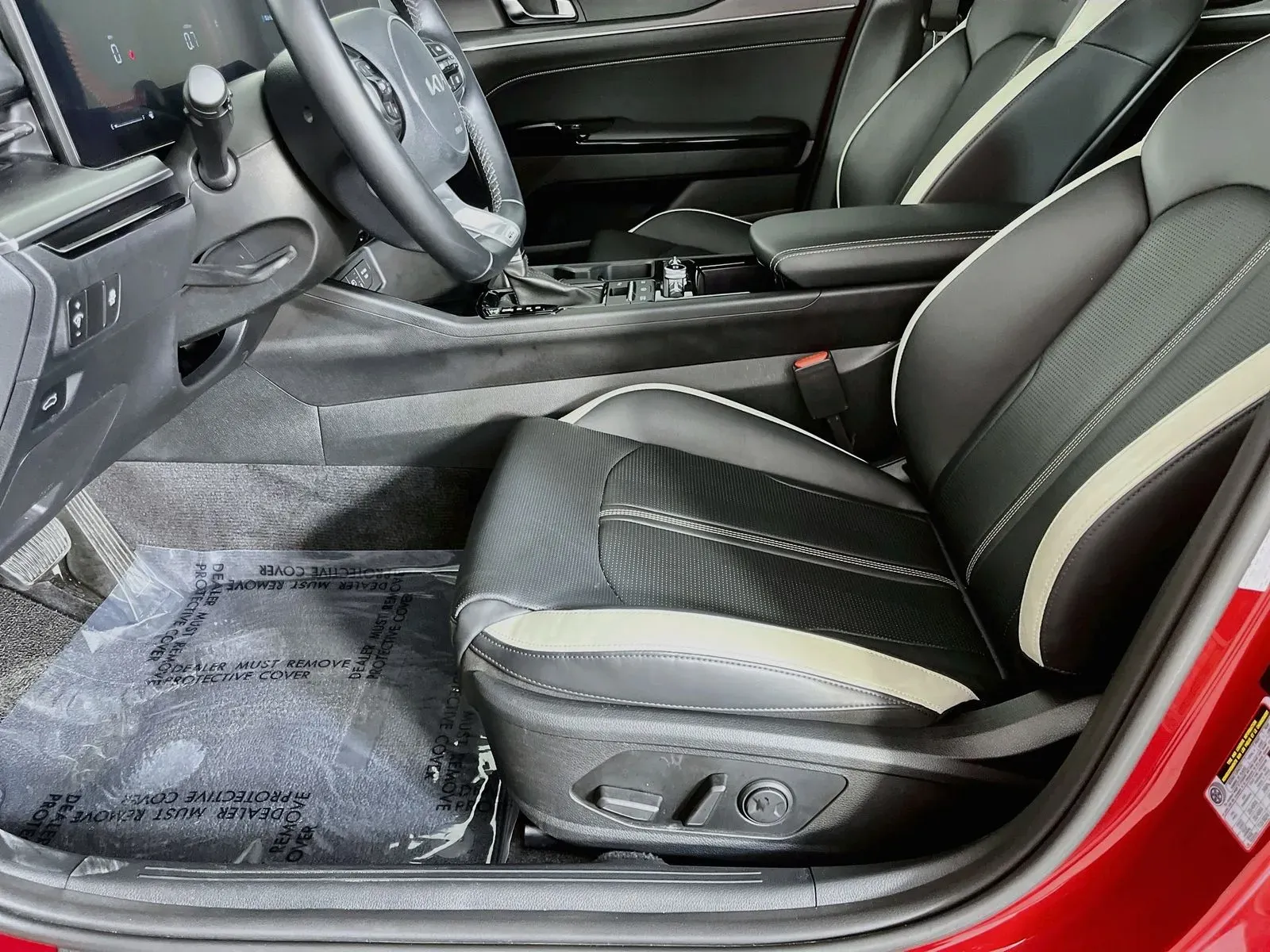 Kia K5 photo 25