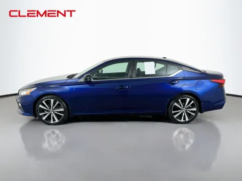 More photos of 2019 Nissan Altima 2.5 SR at Clement Pre-Owned, MO